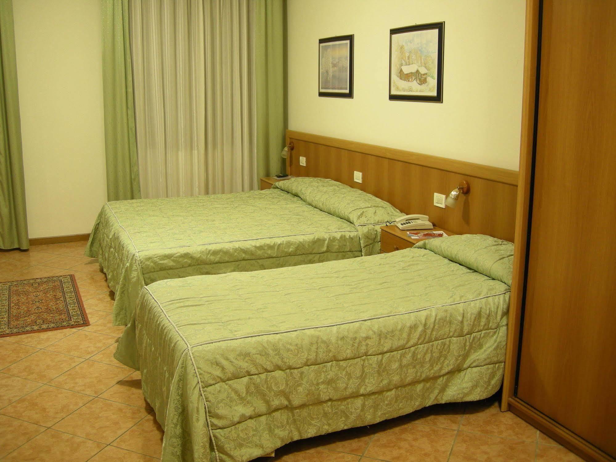 Residence Piccola Oasi Новента Экстерьер фото